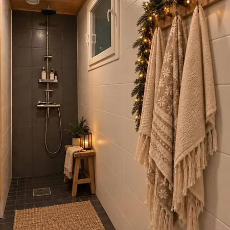 Villa For Christmas - *